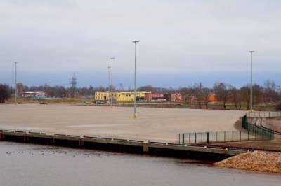На территории Вентспилсского свободного порта состоится открытие грузового терминала по обработке сухих грузов