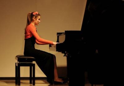 Аурелия Шимкус даст концерт в Вентспилсе