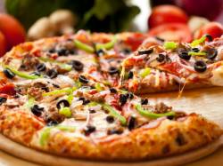 Читать новость Польза и вред пиццы для нашего здоровья