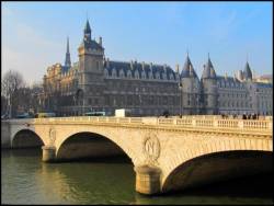 Читать новость Франция: Дворец Консьержери
