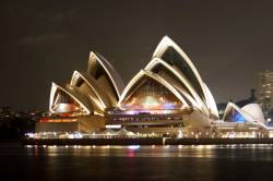 Читать новость Сидней - украшение Континента Австралия
