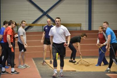 Бобслеисты Латвии тренируются в олимпийском центре 
