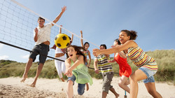 В Вентспилсе открыты новые площадки для пляжного волейбола